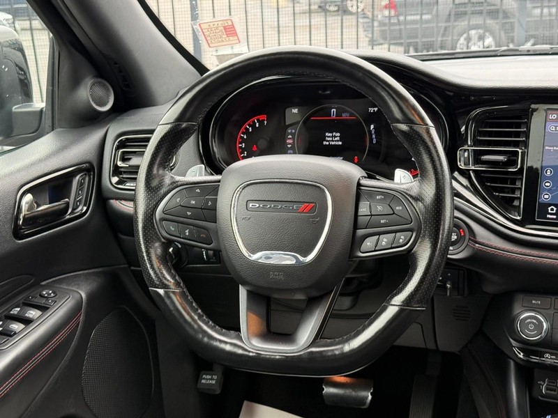 Dodge Durango Vehicle Full-screen Gallery Image 19