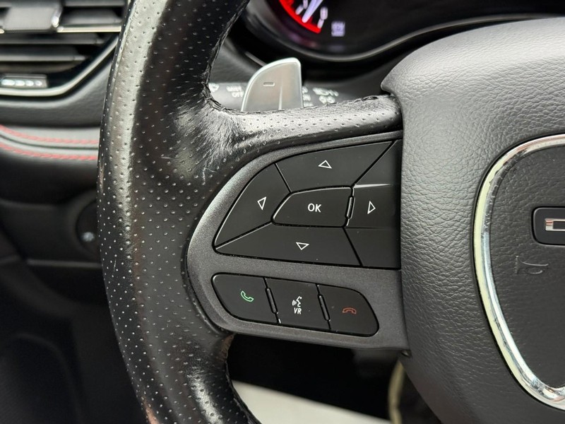 Dodge Durango Vehicle Full-screen Gallery Image 26