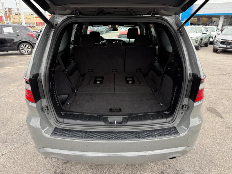 Dodge Durango Vehicle Full-screen Gallery Image 10