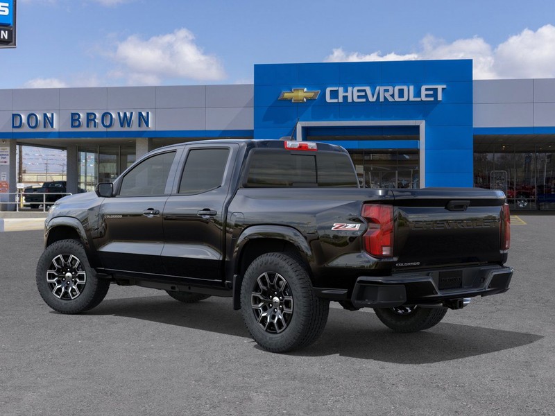 Chevrolet Colorado Vehicle Full-screen Gallery Image 3