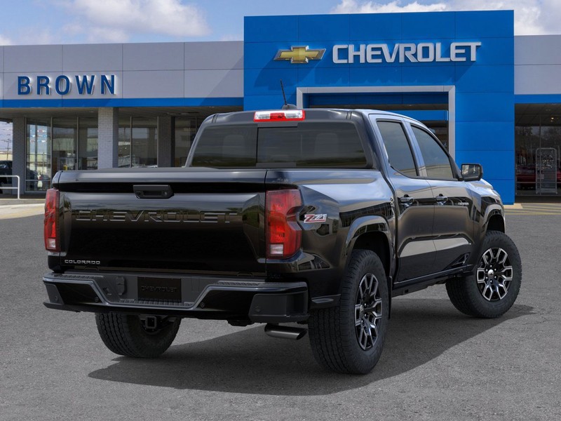Chevrolet Colorado Vehicle Full-screen Gallery Image 4