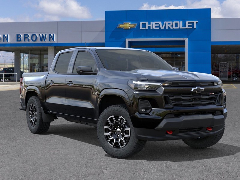 Chevrolet Colorado Vehicle Full-screen Gallery Image 7