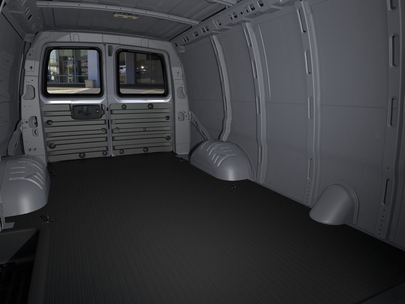 Chevrolet Express Cargo 2500 Vehicle Full-screen Gallery Image 17