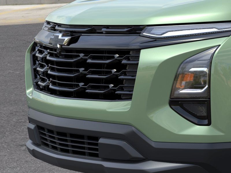 Chevrolet Equinox Vehicle Full-screen Gallery Image 13