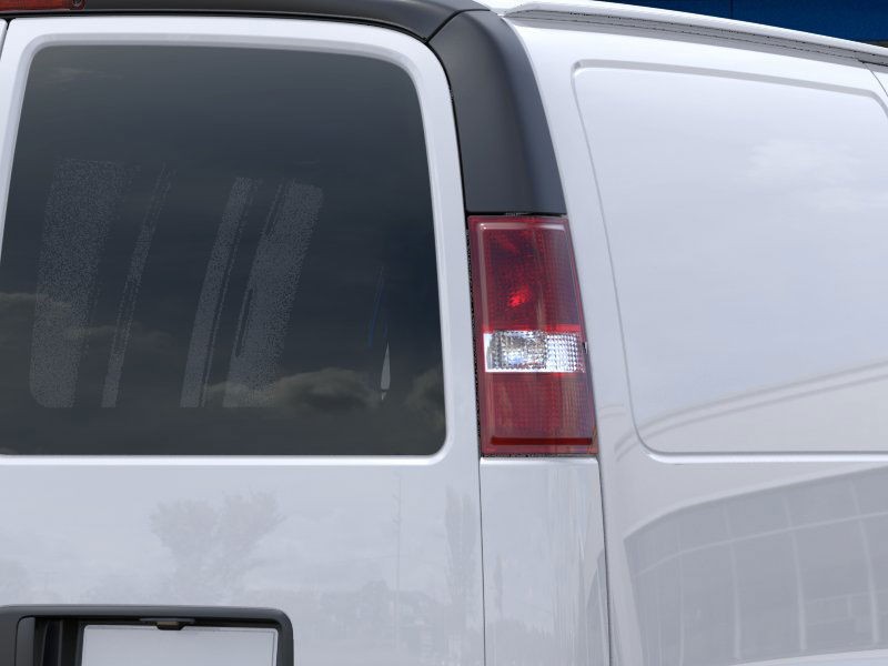 Chevrolet Express Cargo 2500 Vehicle Full-screen Gallery Image 11
