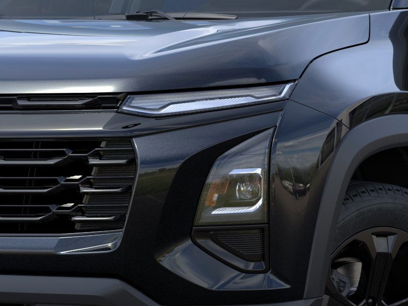 Chevrolet Equinox Vehicle Full-screen Gallery Image 10