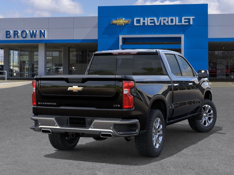 Chevrolet Silverado 1500 Vehicle Full-screen Gallery Image 4