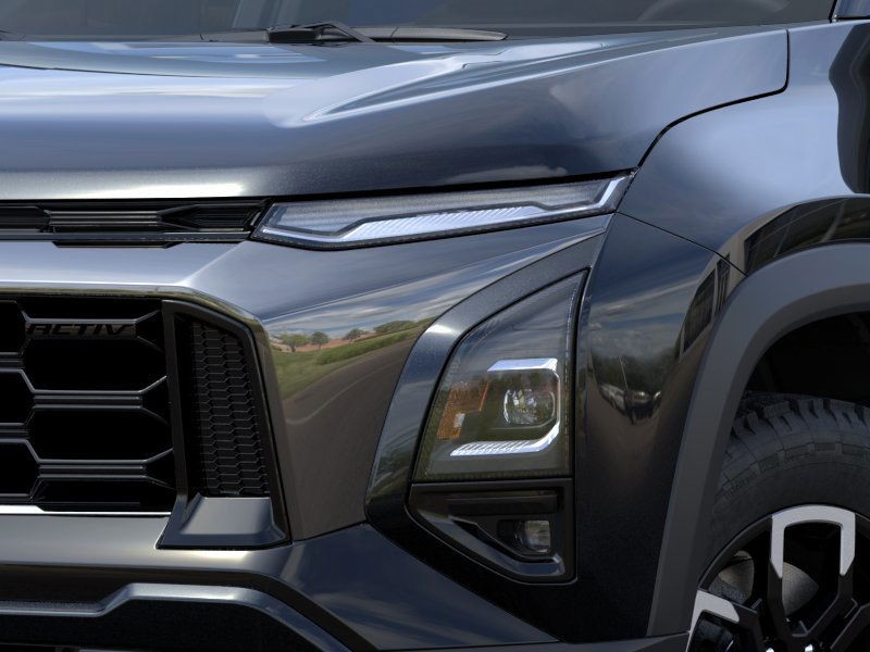 Chevrolet Equinox Vehicle Full-screen Gallery Image 10