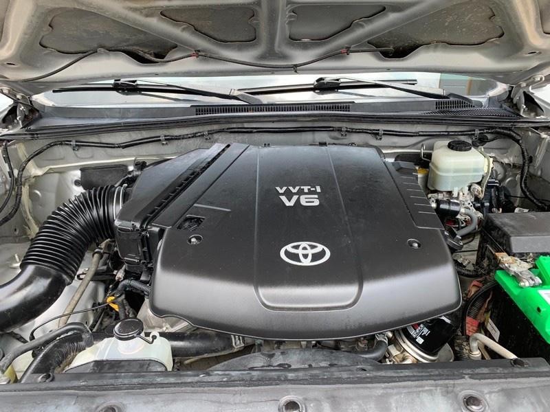 Toyota Tacoma Vehicle Image 06