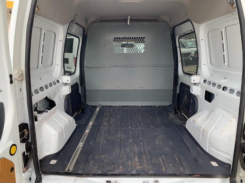 Ford Transit Connect Vehicle Image 08