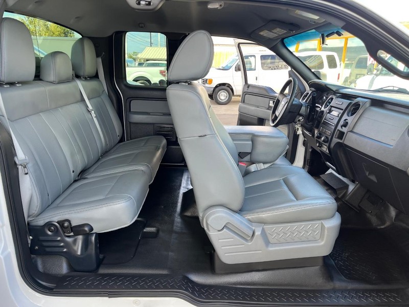 Ford F-150 Vehicle Image 14