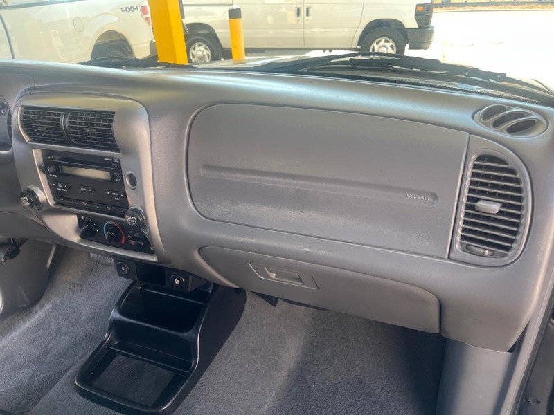 Ford Ranger Vehicle Image 11