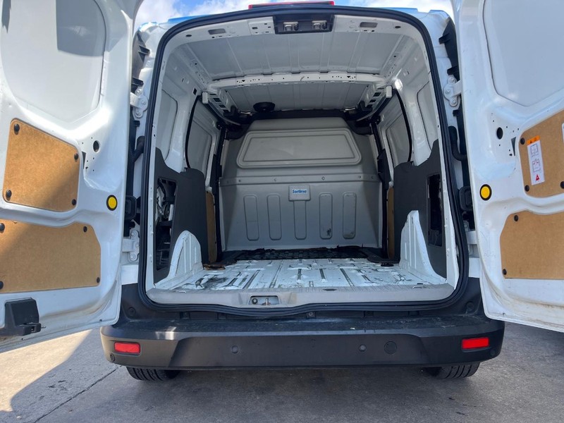Ford Transit Connect Van Vehicle Image 10