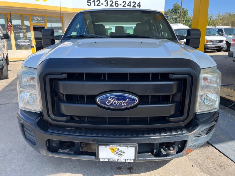 Ford Super Duty F-250 SRW Vehicle Image 02