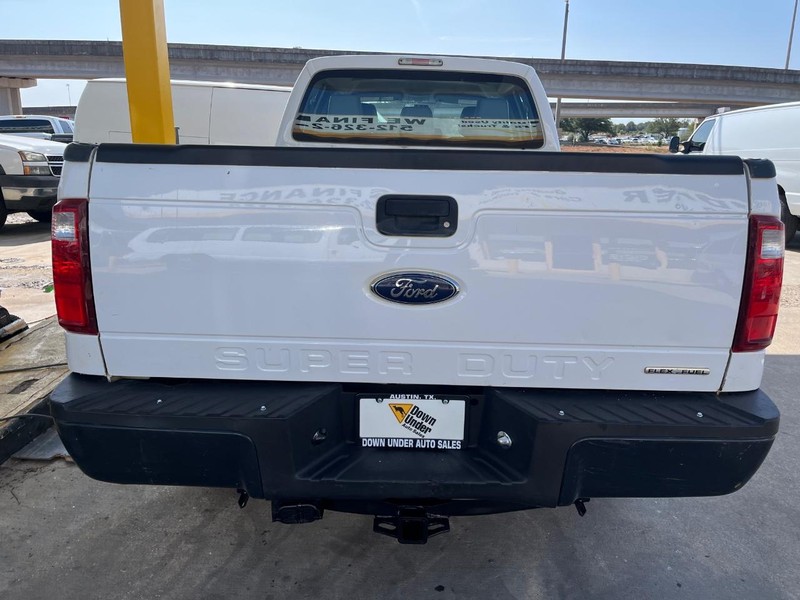 Ford Super Duty F-250 SRW Vehicle Image 05