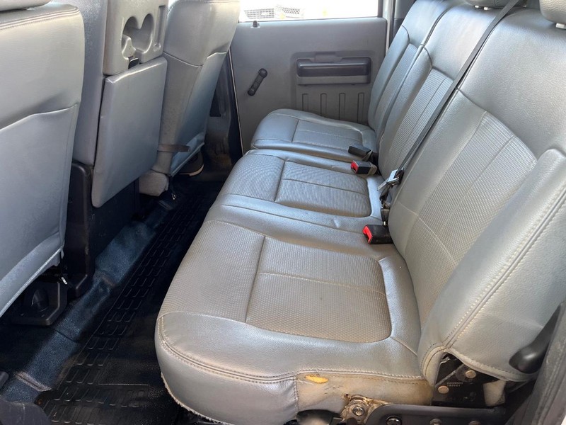 Ford Super Duty F-250 SRW Vehicle Image 11