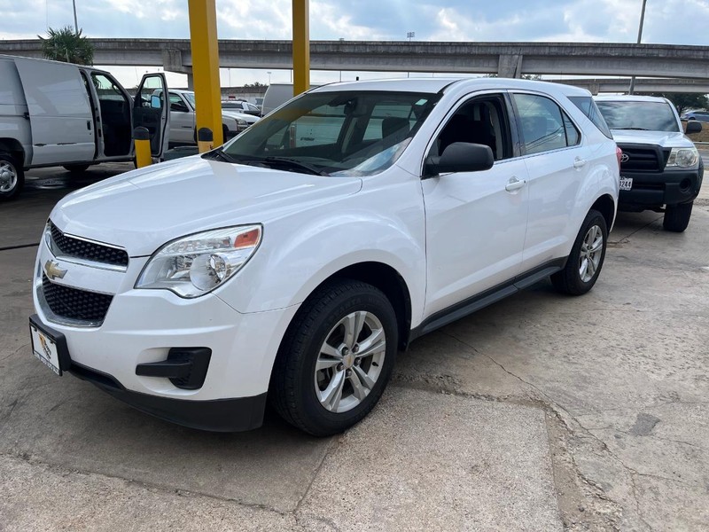 Chevrolet Equinox Vehicle Image 03