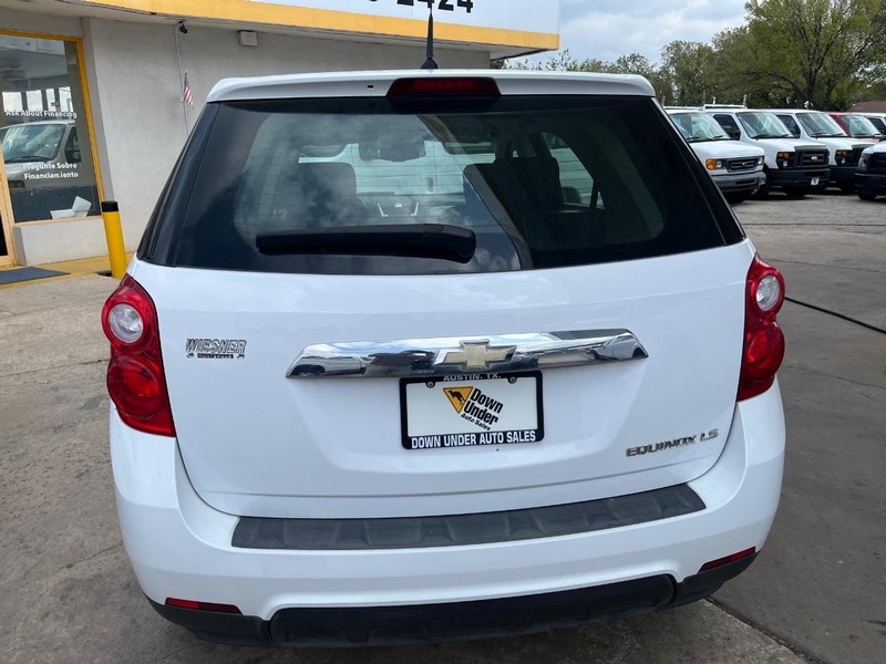 Chevrolet Equinox Vehicle Image 05