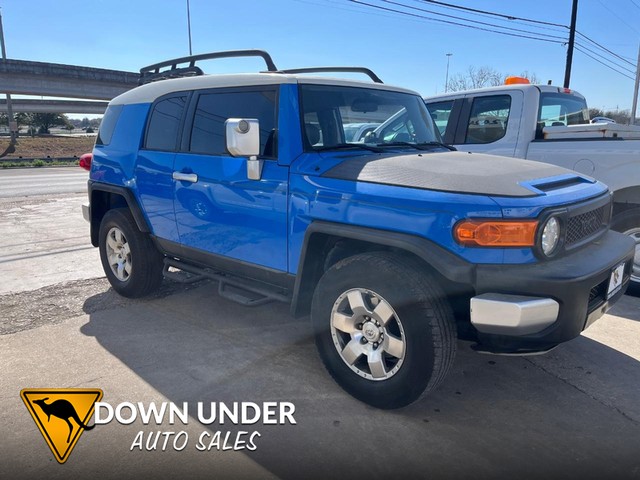 Toyota FJ Cruiser 4WD 4dr (Natl) - Austin TX