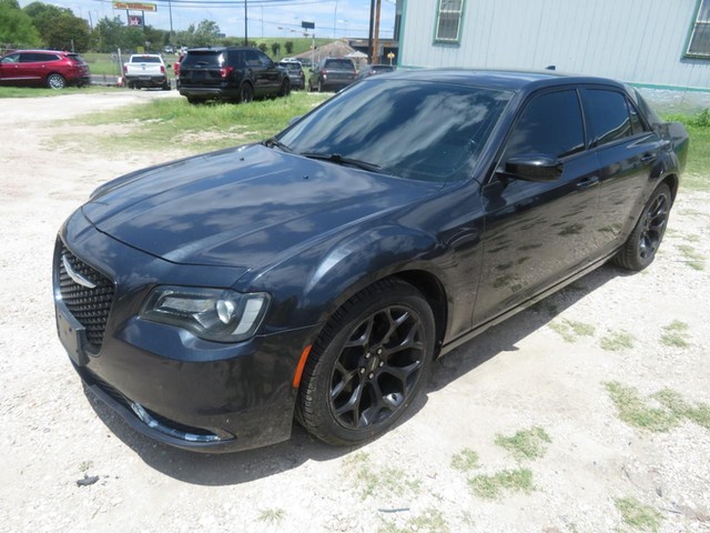 Chrysler 300 2800 down/520 a month - Austin TX