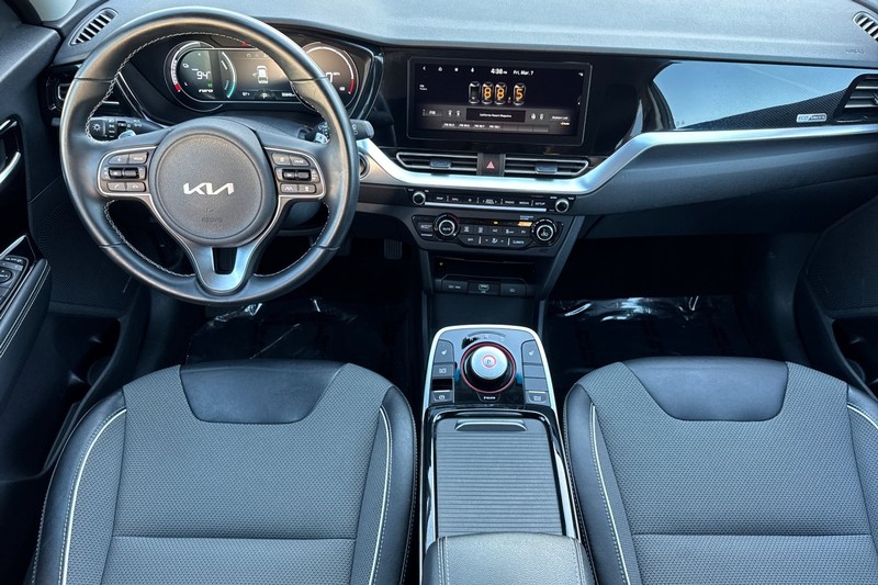 Kia Niro EV Vehicle Full-screen Gallery Image 17