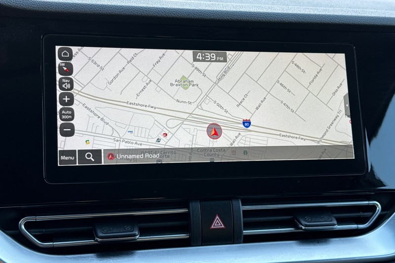 Kia Niro EV Vehicle Full-screen Gallery Image 26