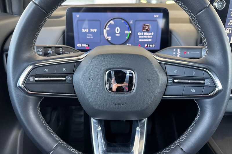 Honda Prologue Vehicle Full-screen Gallery Image 30