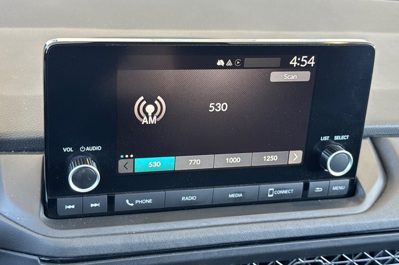 Honda Accord Sedan Vehicle Full-screen Gallery Image 22