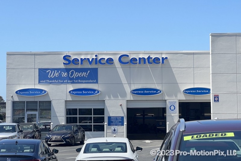Honda Accord Sedan Vehicle Full-screen Gallery Image 39