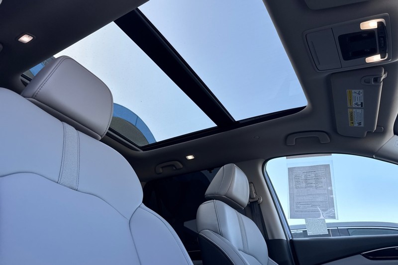 Honda Pilot Vehicle Full-screen Gallery Image 23
