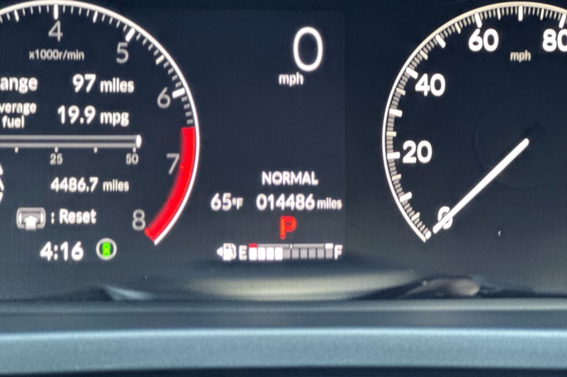 Honda Pilot Vehicle Full-screen Gallery Image 35