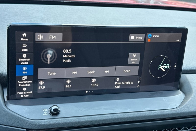 Honda Accord Hybrid Vehicle Full-screen Gallery Image 22