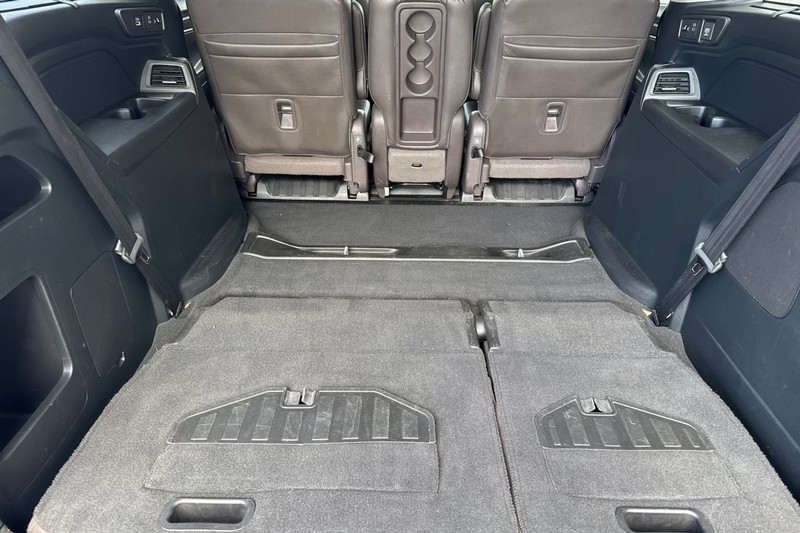 Honda Odyssey Vehicle Full-screen Gallery Image 22