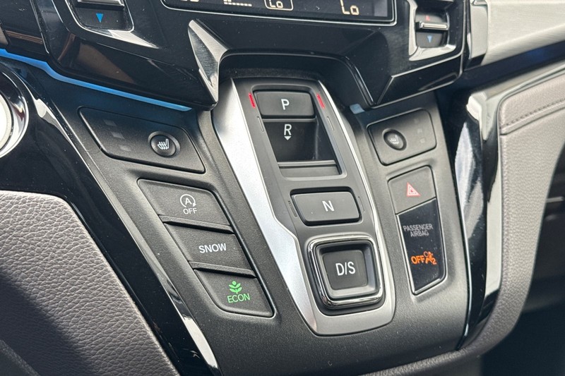 Honda Odyssey Vehicle Full-screen Gallery Image 30