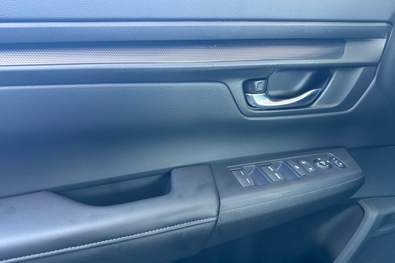 Honda CR-V Vehicle Full-screen Gallery Image 13