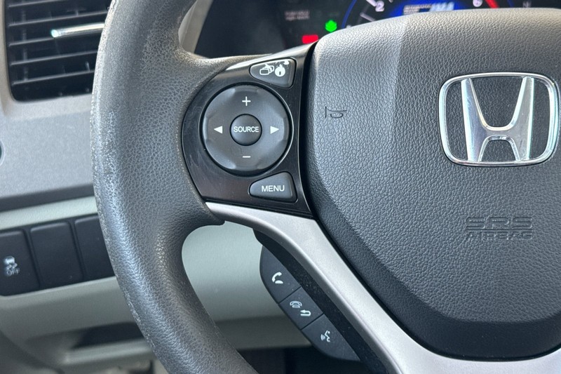 Honda Civic Hybrid Vehicle Full-screen Gallery Image 26