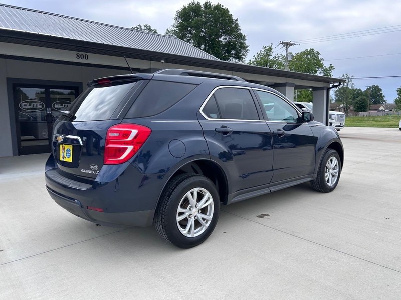 Chevrolet Equinox Vehicle Full-screen Gallery Image 3