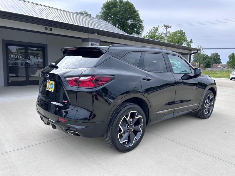 Chevrolet Blazer Vehicle Full-screen Gallery Image 3