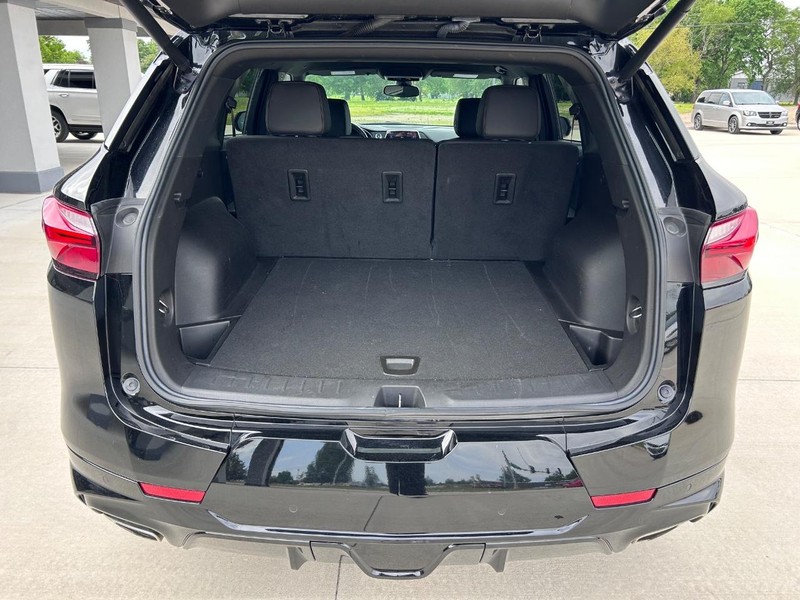 Chevrolet Blazer Vehicle Full-screen Gallery Image 5