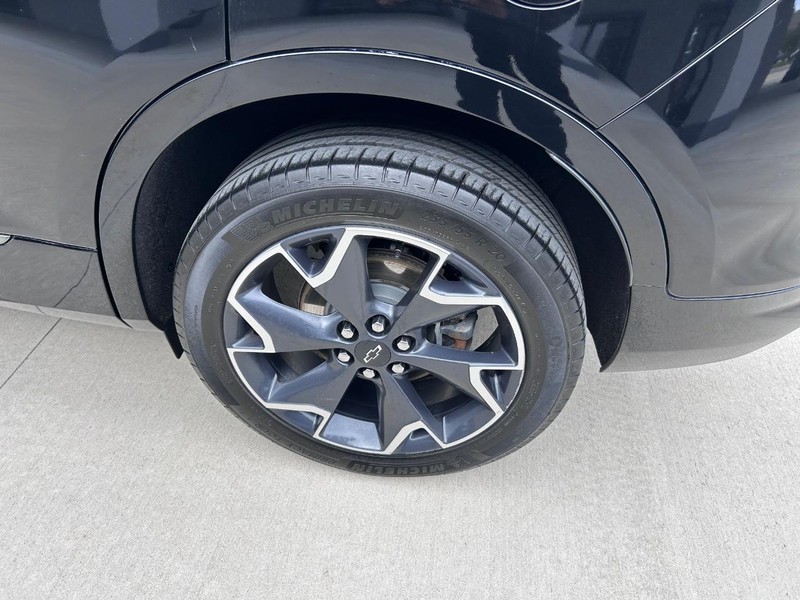 Chevrolet Blazer Vehicle Full-screen Gallery Image 7