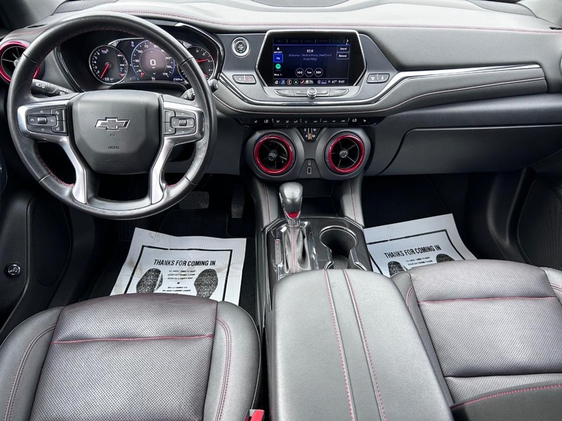 Chevrolet Blazer Vehicle Full-screen Gallery Image 9