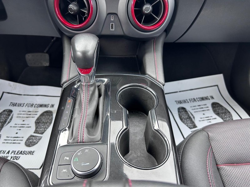 Chevrolet Blazer Vehicle Full-screen Gallery Image 15