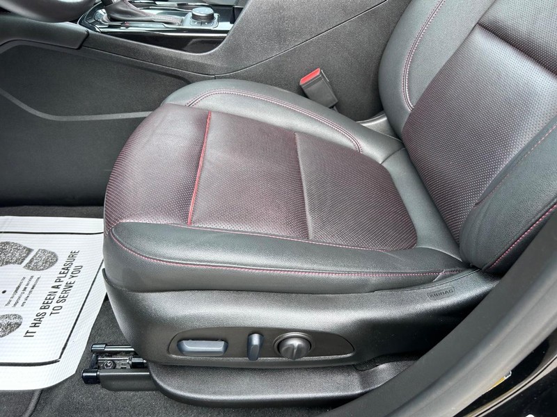 Chevrolet Blazer Vehicle Full-screen Gallery Image 18