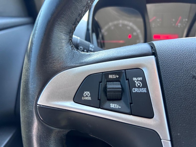 GMC Terrain Vehicle Full-screen Gallery Image 10