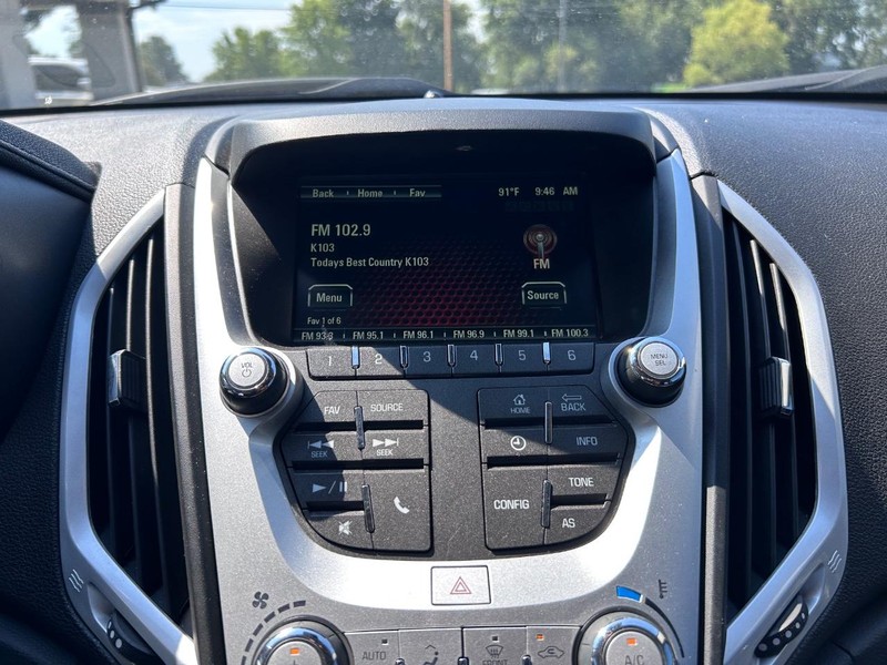 GMC Terrain Vehicle Full-screen Gallery Image 12