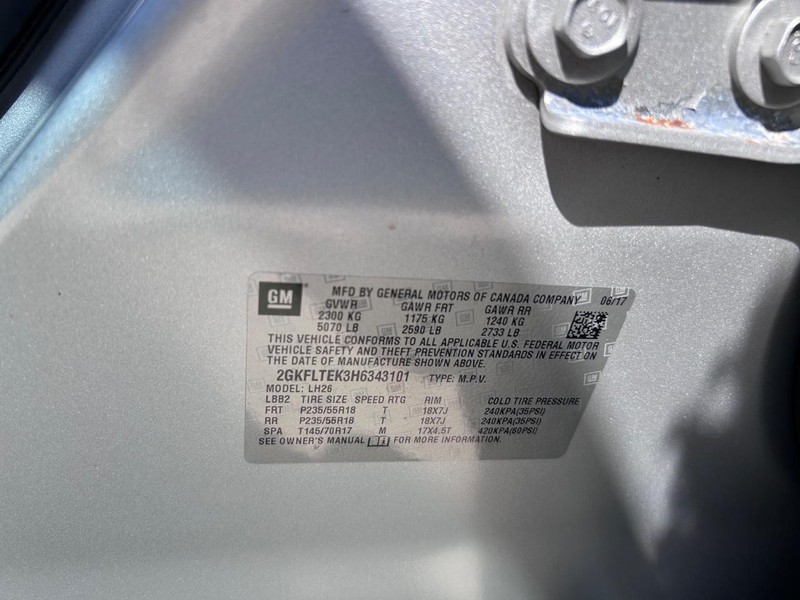 GMC Terrain Vehicle Full-screen Gallery Image 20