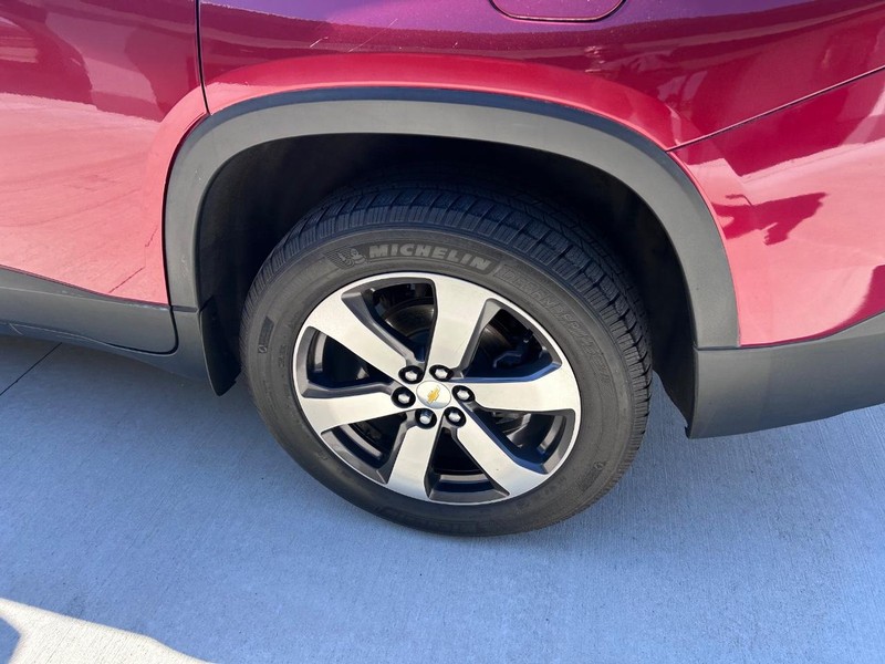 Chevrolet Traverse Vehicle Full-screen Gallery Image 7