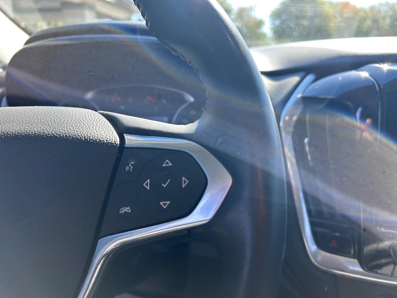 Chevrolet Traverse Vehicle Full-screen Gallery Image 15