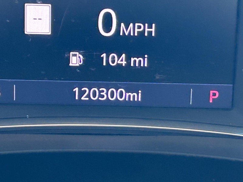 Chevrolet Traverse Vehicle Full-screen Gallery Image 22