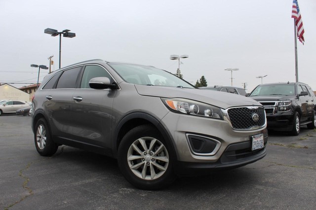 2016 Kia Sorento LX